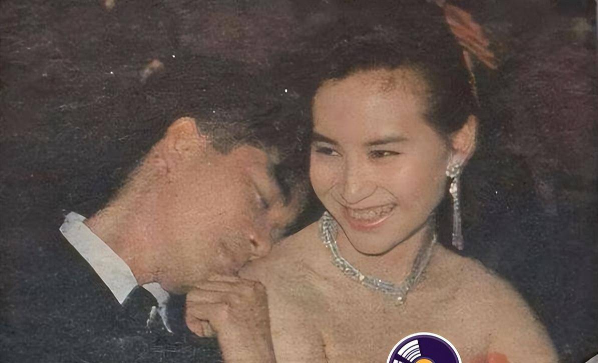 详细阅读:许晋亨何超琼(许晋亨何超琼有爱情吗) 许晋亨何超琼(许晋亨何超琼有爱情吗)